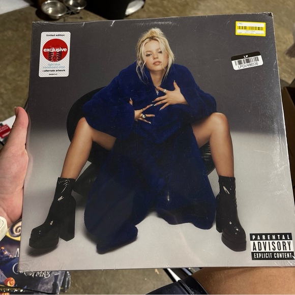 Renee Rapp - Snow Angel (Alternate Cover) (Target Exclusive, Vinyl) - Picture 1 of 2